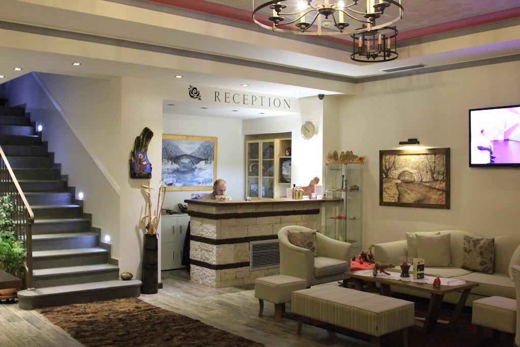 Hotel Rodovoli Kónica Kültér fotó