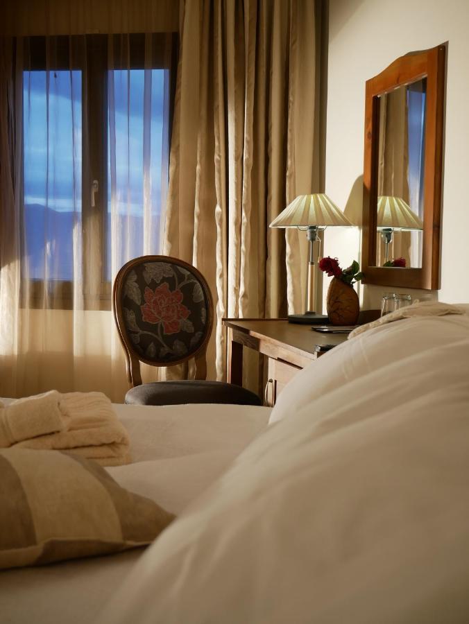 Hotel Rodovoli Kónica Kültér fotó